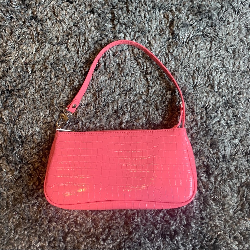 NWOT Pink Shoulder Baguette Bag